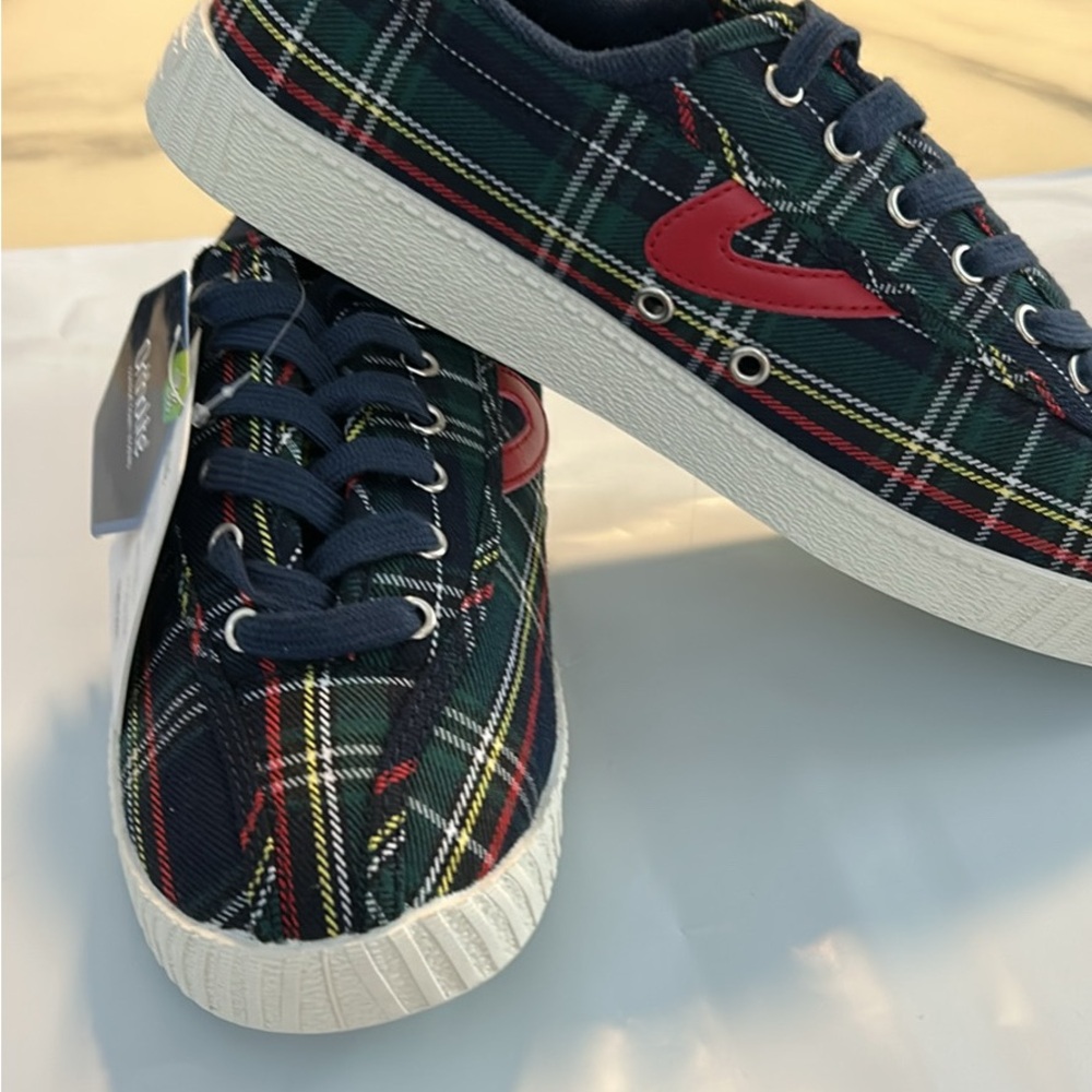 Trenton Nylite Plus women’s Royal Stewart Plaid Sneakers - - Picture 4 of 5